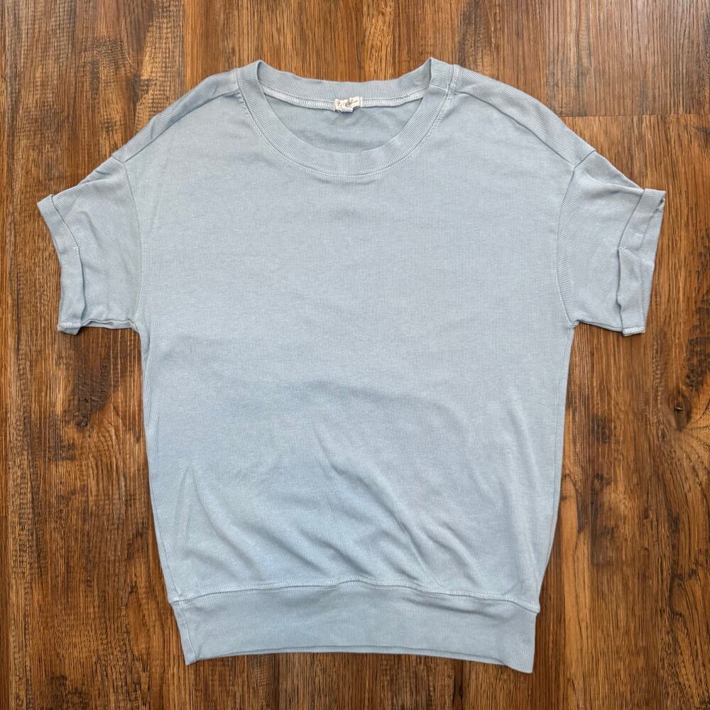 PJ Harlow MAC rib knit shirt sleeve tee with banded bottom size XS morning blue